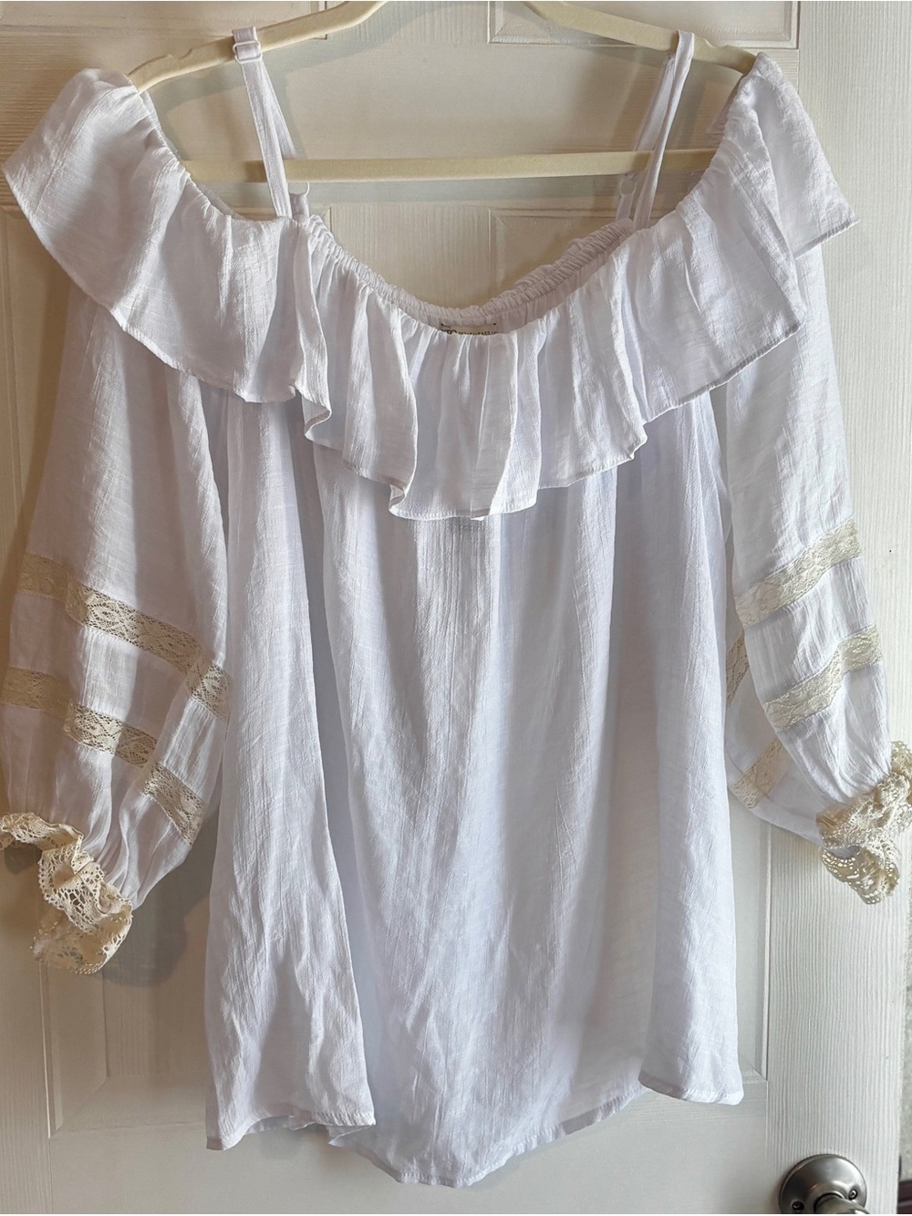 Cato NWT Plus 18/20W White Lace Cold Shoulder Boho Blouse